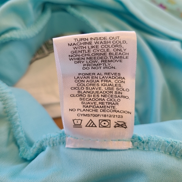 🆕️Disney 2pc Minnie Mouse Top and Skirt - Picture 10 of 13